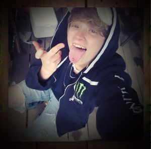 Meet your Posher, Whitney